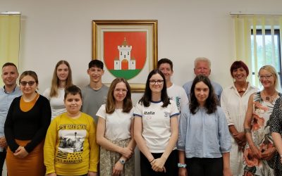 Sprejem uspešnih osnovnošolcev pri županu Občine Rogatec