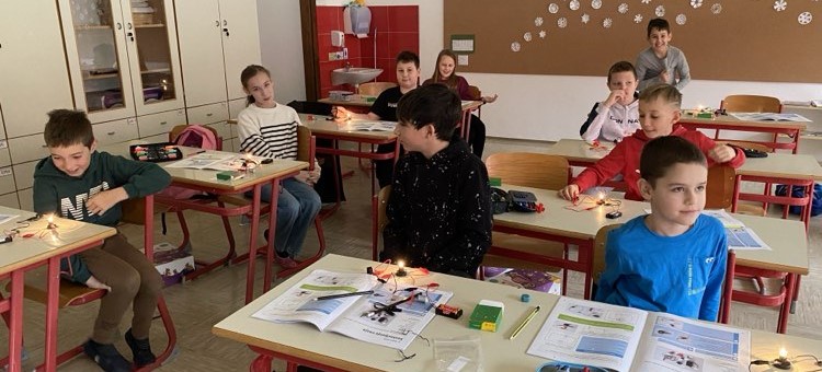 TEHNIČNI DAN 4. RAZRED – ELEKTRIČNI KROG